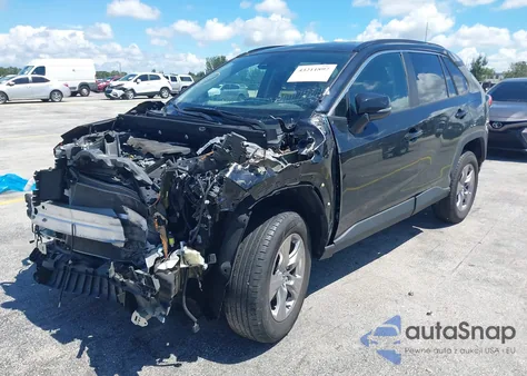 2023 Toyota Rav4 Xle z USA, uszkodzony, nr VIN 2T3W1RFV1PW266745